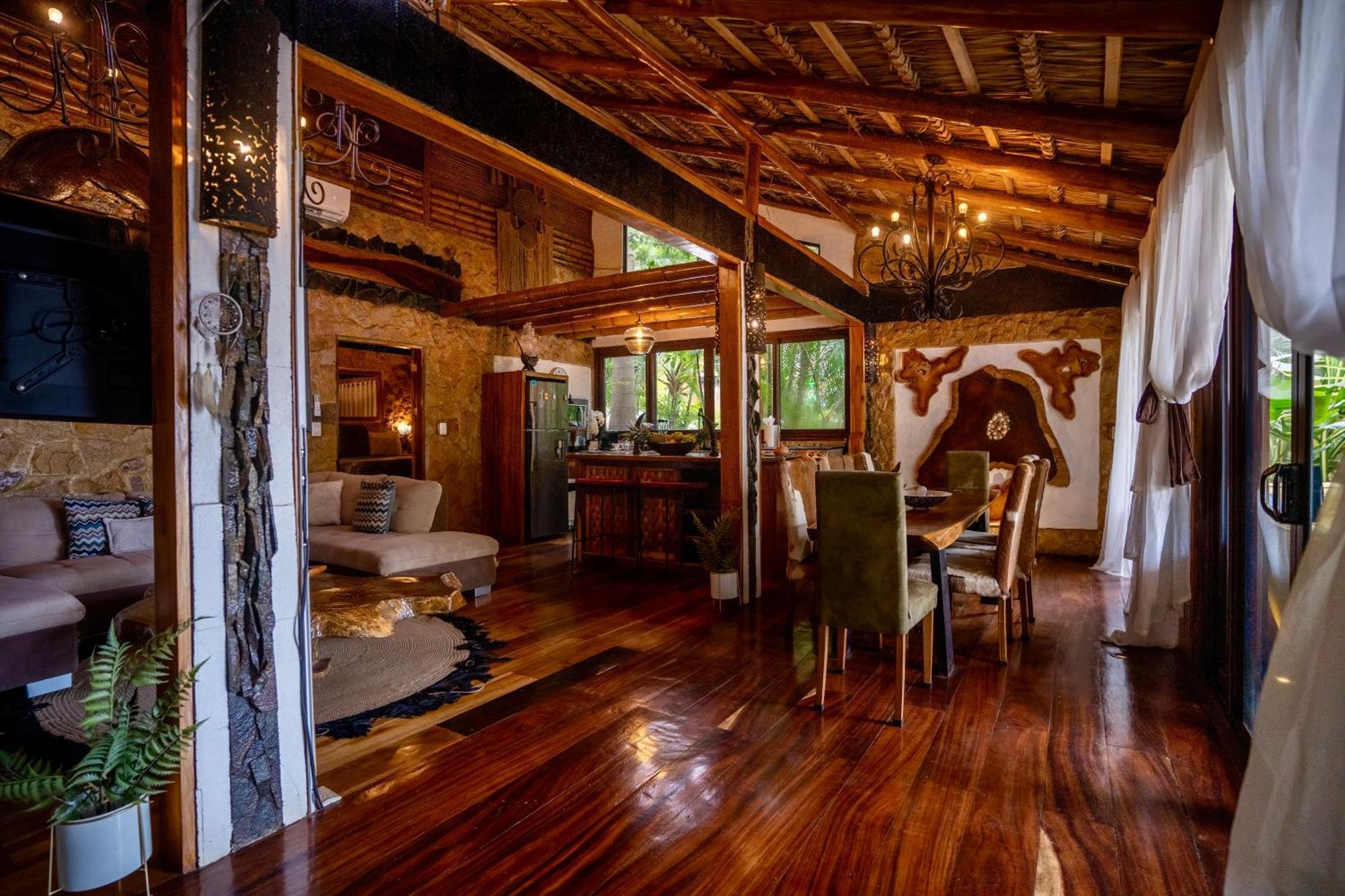 Ocho Artisan Hotel