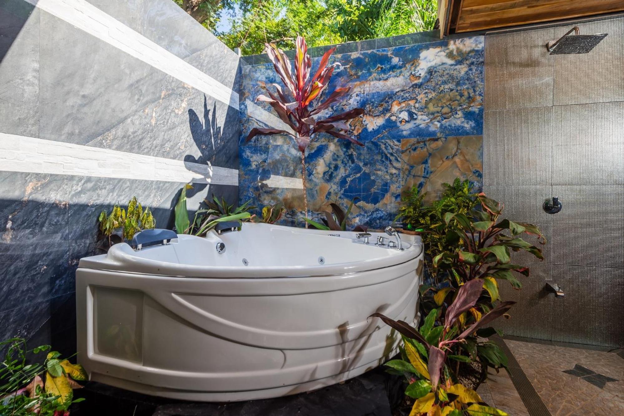 Ocho Artisan (adults Only) Hotel