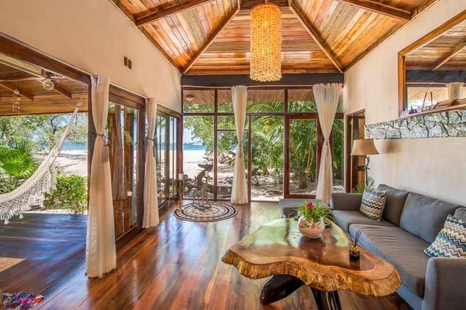 Ocho Artisan (adults Only) Hotel